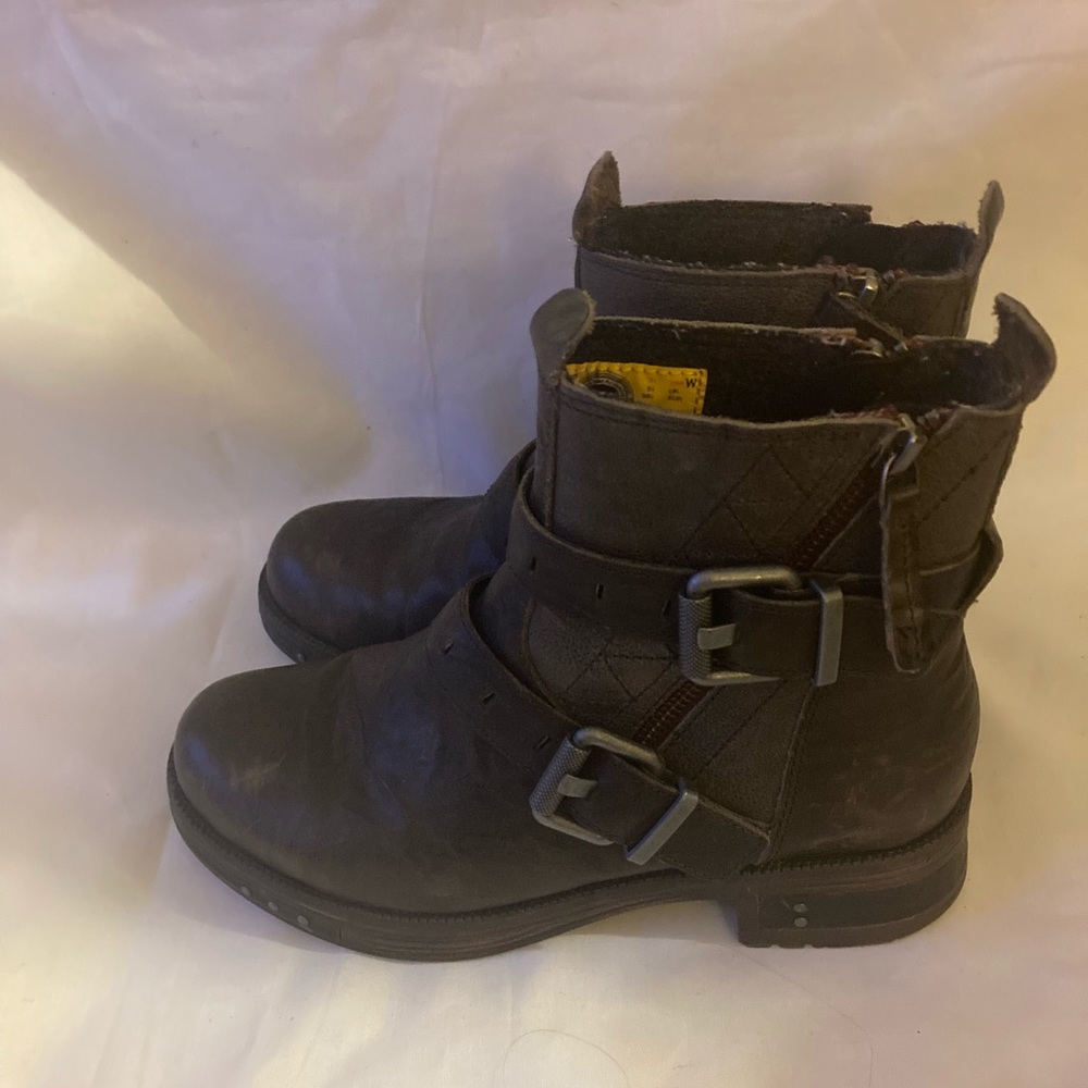 CAT Caterpillar Brown P309001 Kearny Leather Ankle Boots Women’s Sz 7.5 EUC